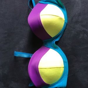 Rave bra